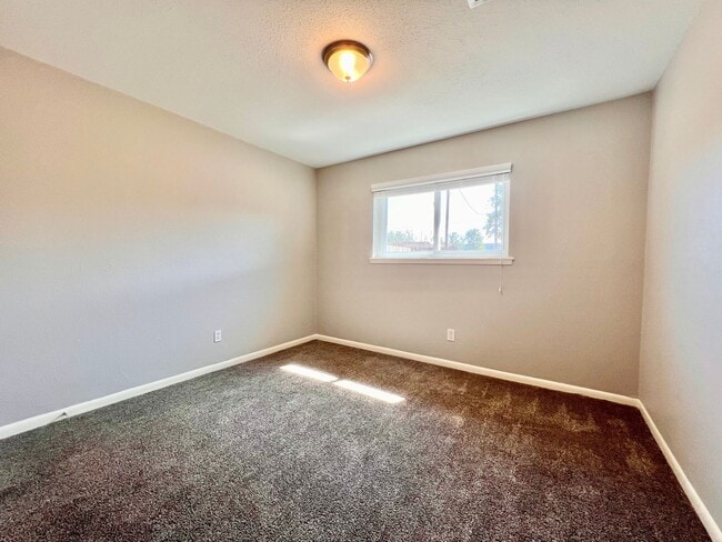 Building Photo - Beautiful one story home in Rosenberg, TX