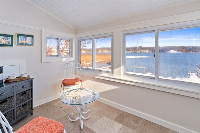 Building Photo - 1350 Bay Shore Blvd