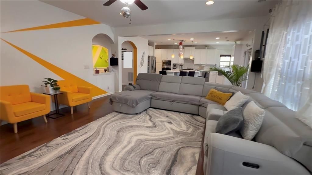 Building Photo - 6940 Rocking Horse Ln