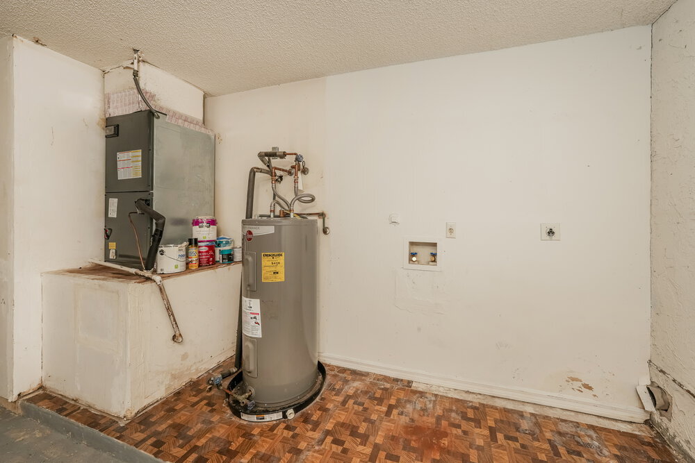 Building Photo - 1455 Thornbank Ln