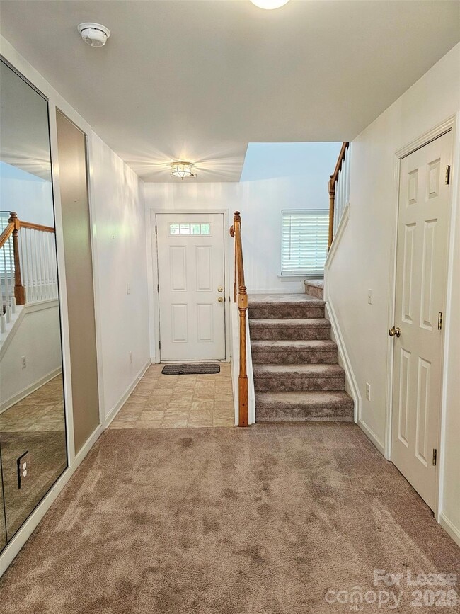 Building Photo - 10609 Fuller Ridge Cir