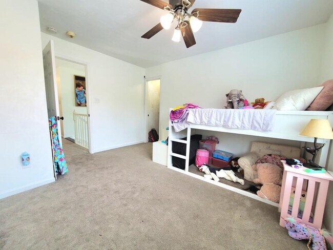 Building Photo - 2617 Alleghany Loop