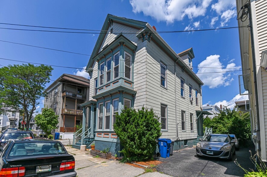 Building Photo - 95 Beckett St