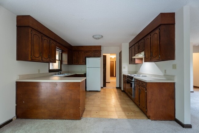Building Photo - 105 Hanover Way