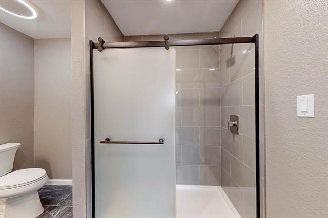 Building Photo - 1035 Blaylock Cir S