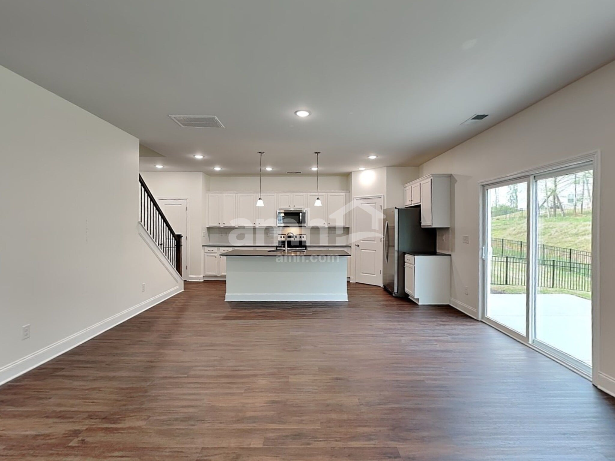 Building Photo - 9510 Riverbend Village Dr
