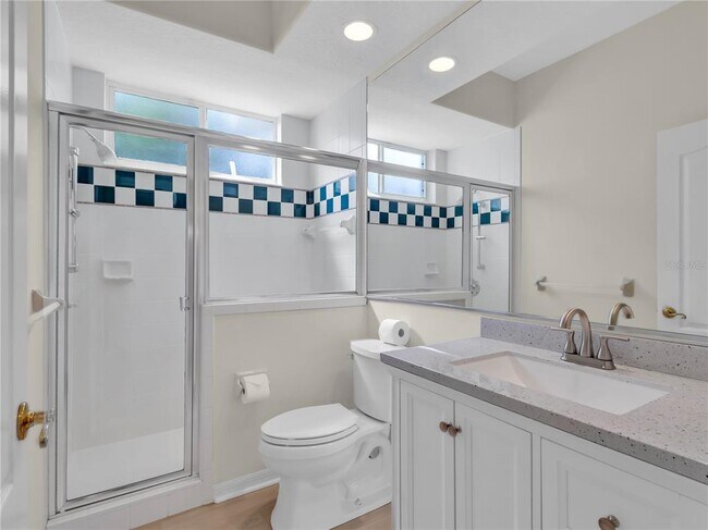 Building Photo - 8870 Huntington Pointe Dr