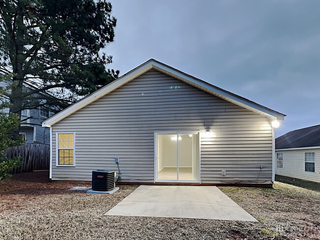 Building Photo - 12219 Stewarts Crossing Dr