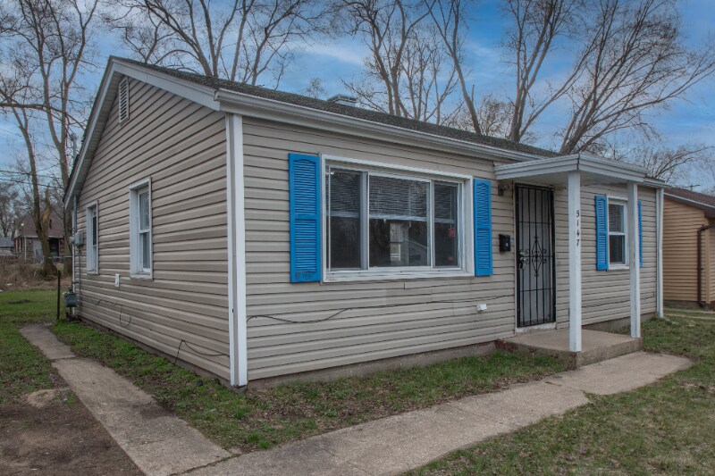 Building Photo - 5147 E 10th Ave