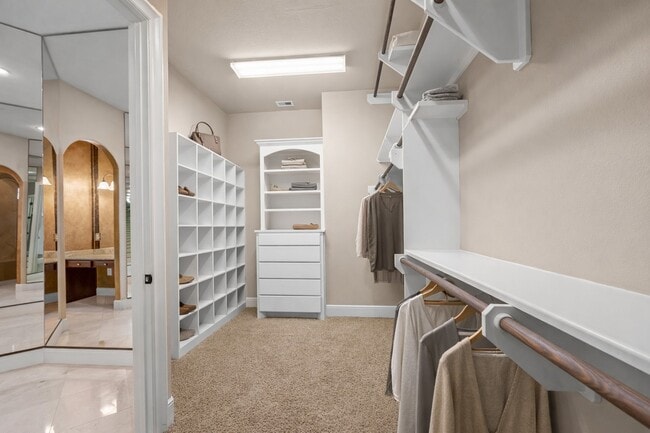 Building Photo - 75 S Fremont Ridge Loop