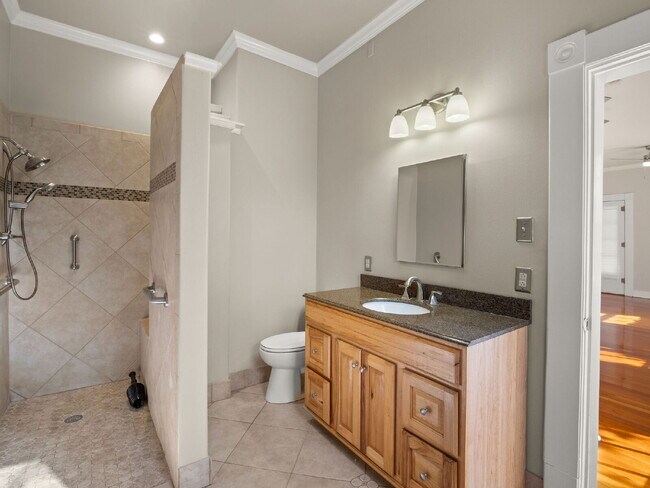 Building Photo - Enchanting 4-bedroom, 3-bathroom historical home