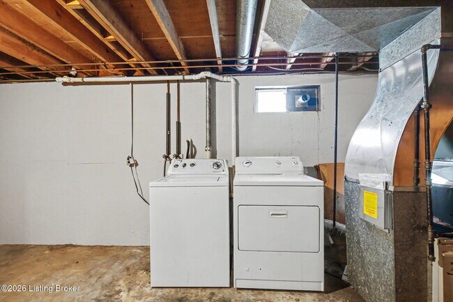 Building Photo - 3026 Klonway Dr