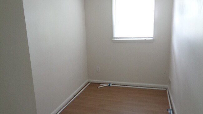first brd. - 902 E 18th St