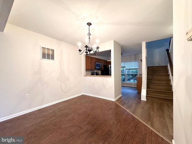 Building Photo - 5700 Medallion Ct