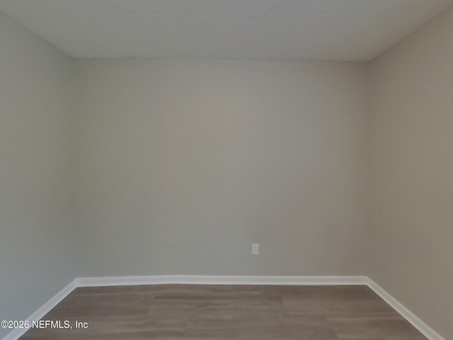 Building Photo - 621 Birchbark Trail