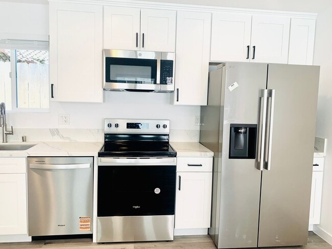 Building Photo - Newly Constructed 2BD/2BA Available in Ran...