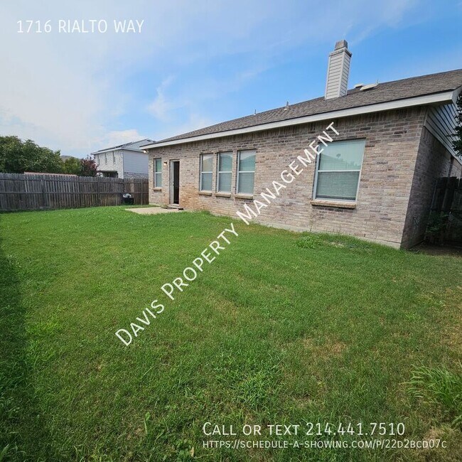 Building Photo - 1716 Rialto Way