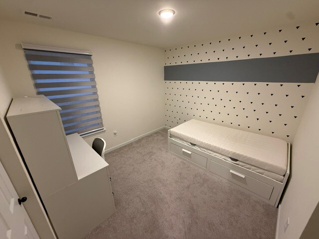 Building Photo - 422 Sweetgrass Dr