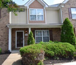 Building Photo - Two bedroom townhome in GREAT location! Wa...