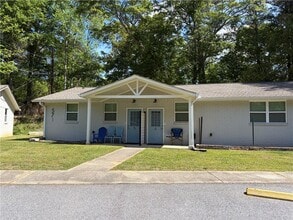 Building Photo - 571 Eva Kennedy Rd