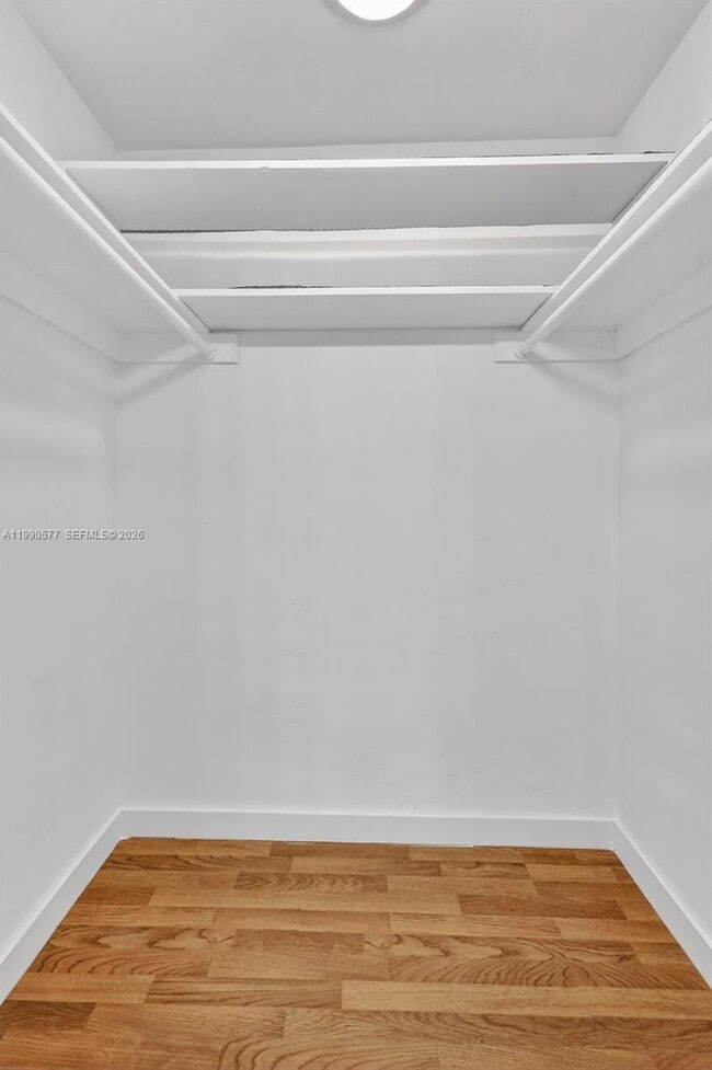 Building Photo - 3111 N Ocean Dr