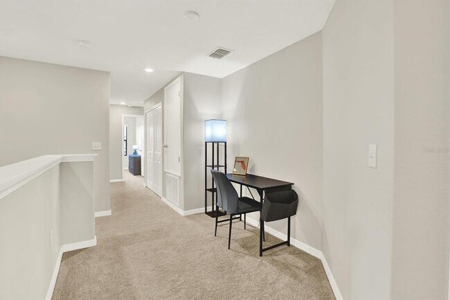 Building Photo - 16930 Storyline Dr