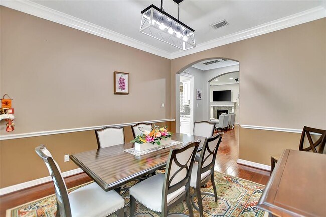 Building Photo - 1119 Sopris Dr