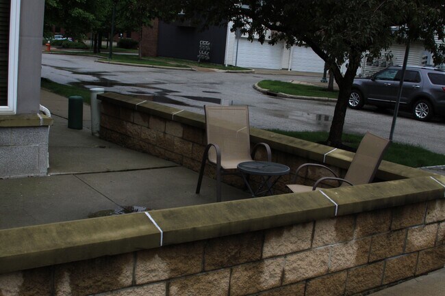 Building Photo - Located in the Detroit-Shoreway Area