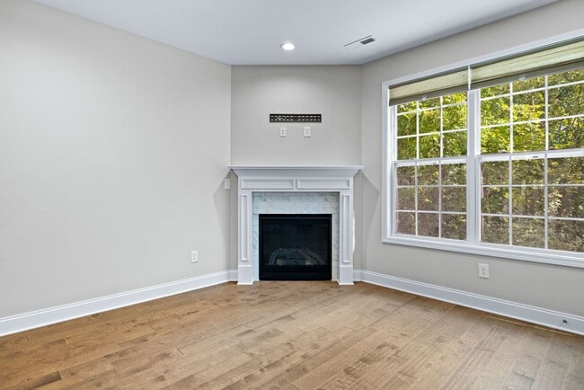 Building Photo - 822 McCammon Ave