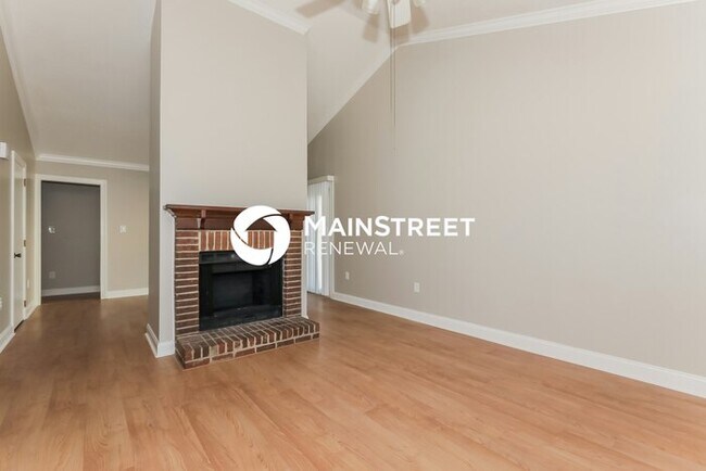 Building Photo - 3 Bedroom Pet-Friendly Home in Pineville, NC with Main Street Renewal