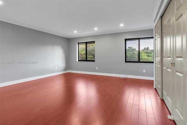 Building Photo - 8898 SW 62nd Terrace