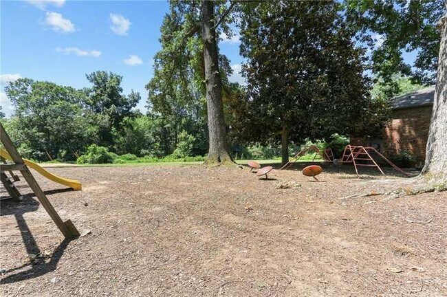 PlayGround - 3117 Colonial Way