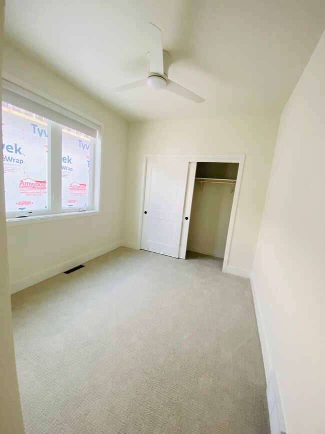 Building Photo - 4216 CYPRESS Pl