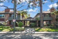 Building Photo - 99 E Middlefield Rd