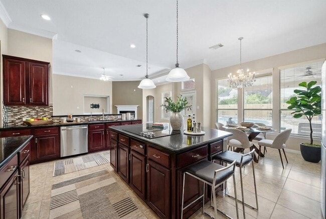 Building Photo - 23818 Enchanted Crossing