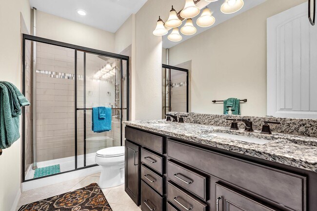 Building Photo - 7921 NW 82nd Ct