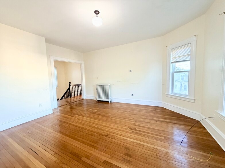 Building Photo - 604 Westford St