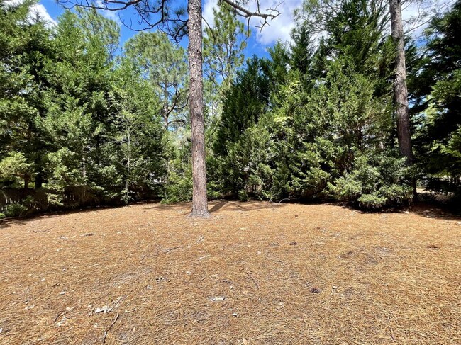 Building Photo - 5 Winchester Rd