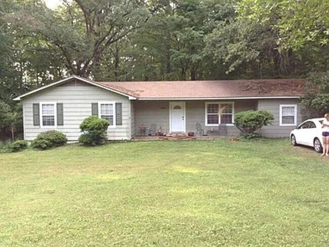 Building Photo - 1501 Chickasaw Rd