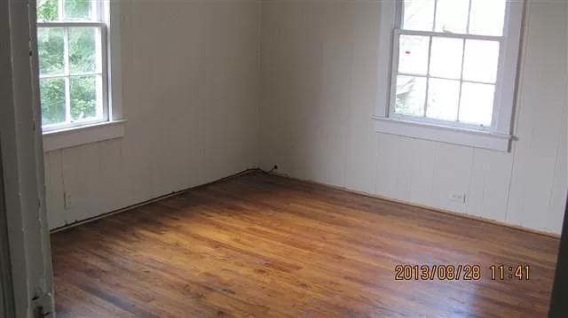 Building Photo - 331 Ebenezer Ave