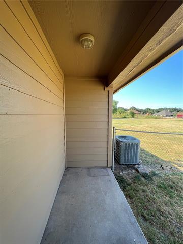 Building Photo - 117 Sunburst Ct