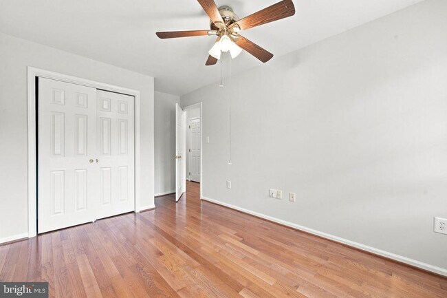 Building Photo - 6147 Early Autumn Dr