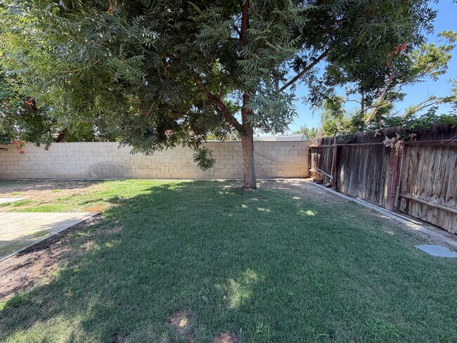 Building Photo - 3409 Starside Dr