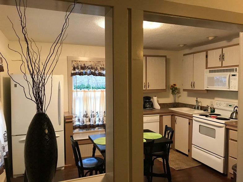 View from Living Rm into kitchen - 541 E Jones Ln