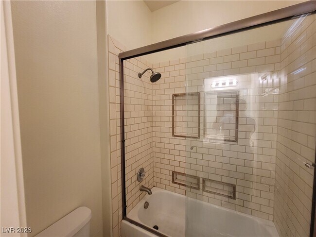 Building Photo - 9338 Wilderness Glen Ave