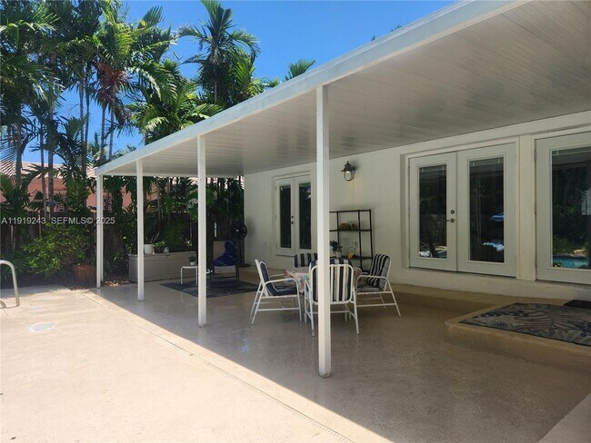 Building Photo - 1229 Jefferson St