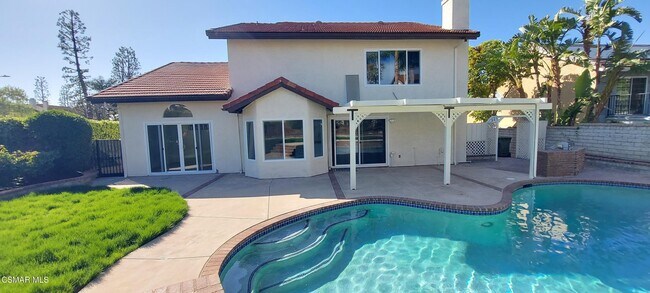 Building Photo - 748 Azure Hills Dr