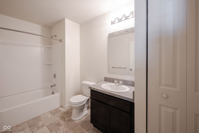 Building Photo - 12015 Zircon Ln
