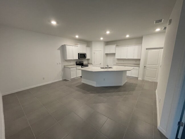 Building Photo - 8506 Bold Cypress Ln