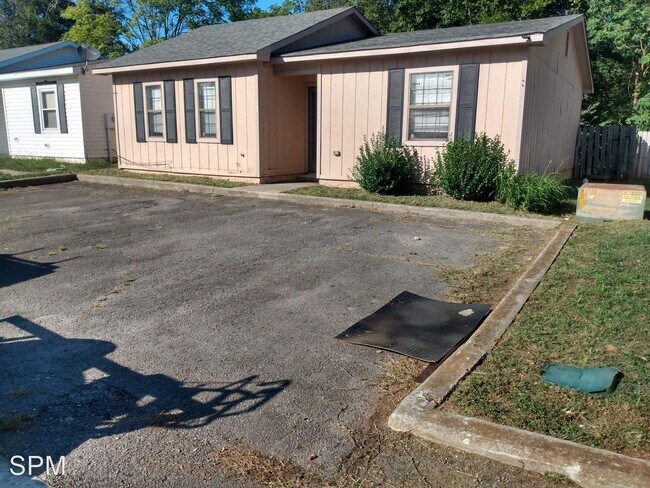 Primary Photo - 2 br, 2 bath House - 4212 Chalet Circle